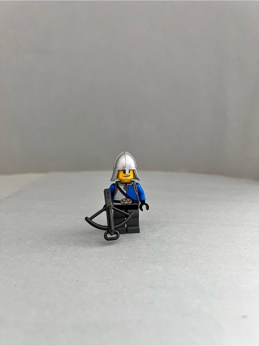 LEGO Castle Soldier King’s Knight Minifigure